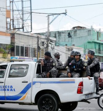 Ultiman presunto delincuente tras supuestamente enfrentar agentes policiales