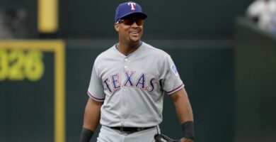Adrián Beltré: «Es una pregunta muy difícil, pero si como fanático pudiera elegir una gorra de Lidom, sería el Licey»