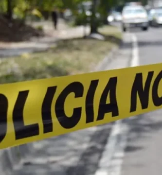 Hombre vinculado a banda "Los 3030" y su padre pierden la vida en supuesto atraco en Los Alcarrizos