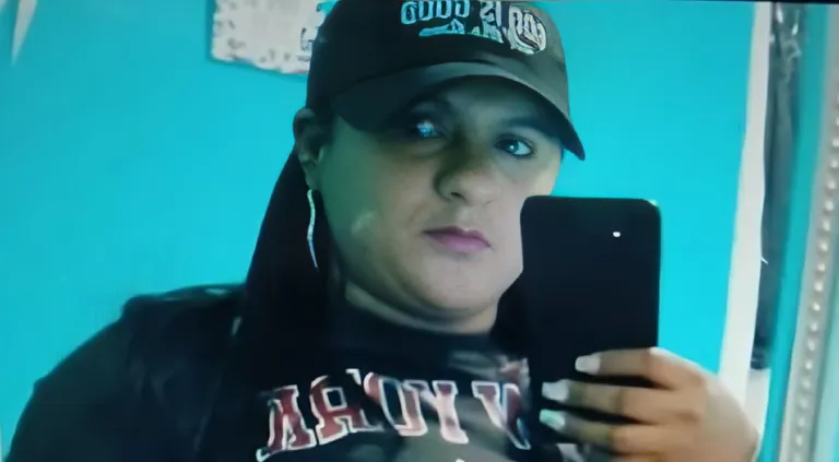 mujer en Cenovi